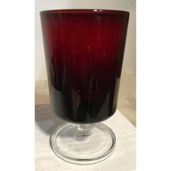 Vtg LUMINARC Ruby Red 5.25" Stemware Wine Glasses Set of 4 France - Picture 3 of 9